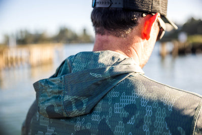 Tech Fishing Shirt Hooded - Forest Camo