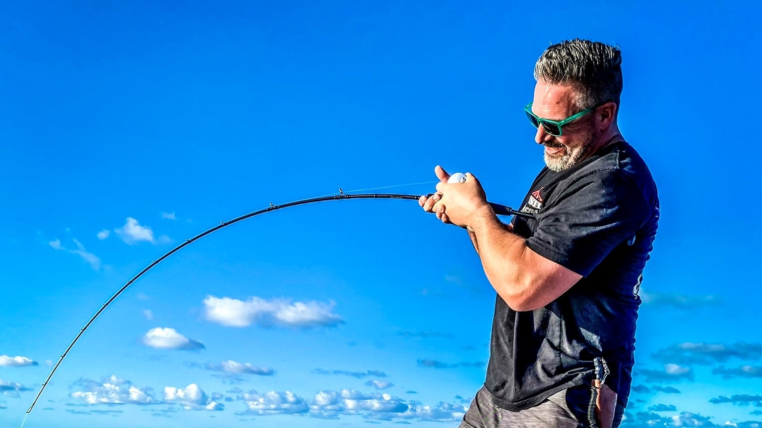 SLOW PITCH JIGGING Conventional Reel VS Spinning Reel Basics & Tactics 