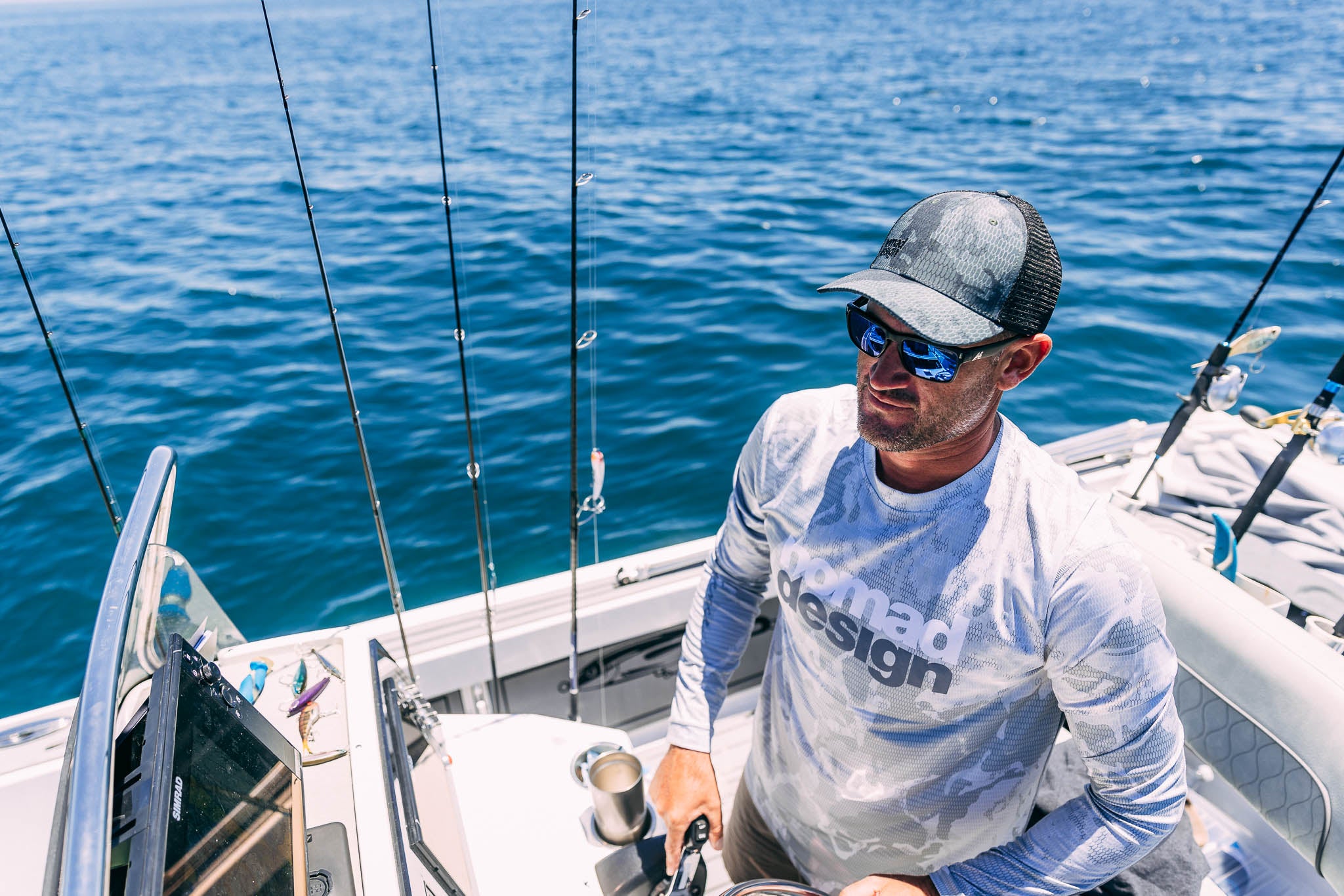 Nomad Design Tech Fishing Shirt - Camo Splice Grey