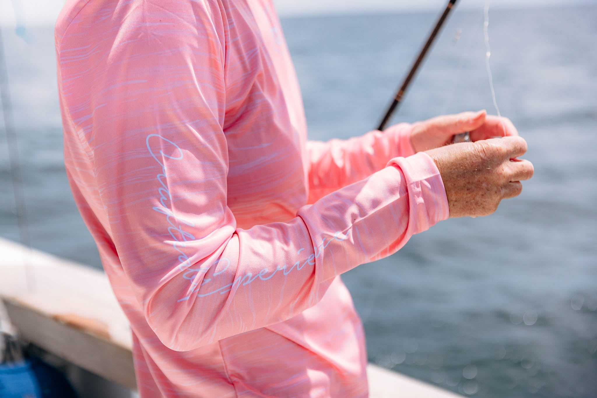 Nomad Design Womens Tech Fishing Shirt - Coral Swell X Large